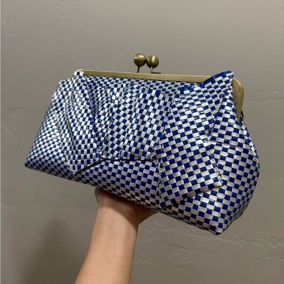 3D Abstract Art With Woven checkered Leather Handmade Oversized Kisslock Bag - Picture 13 of 17